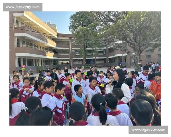 小学生田径比赛精彩纷呈 赛场上各项成绩创佳绩 展现运动员拼搏精神
